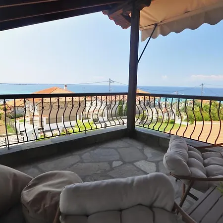 Palm Nest With Private Pool In Chalkidiki Holiday home
