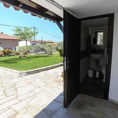 بيت للعطل Palm Nest With Private Pool In Chalkidiki