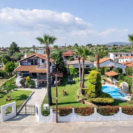 Holiday home Palm Nest With Private Pool In Chalkidiki Vergia