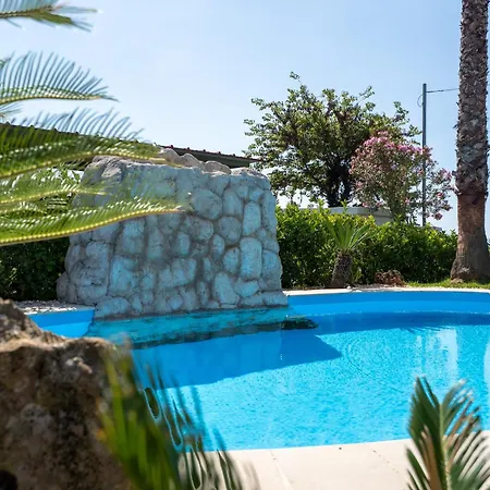 Palm Nest With Private Pool In Chalkidiki Holiday home