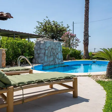 Holiday home Palm Nest With Private Pool In Chalkidiki *