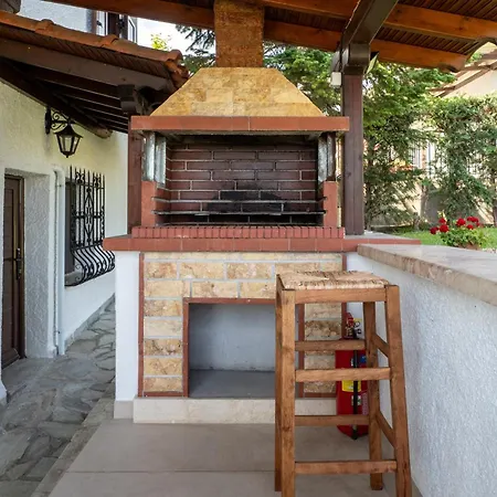 펜션 Palm Nest With Private Pool In Chalkidiki Vergia